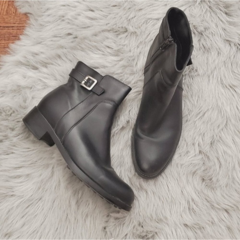 Very Rare La Canadienne Classic "Shelby" Ankle Boot- Like New- 8.5M - Picture 2 of 16